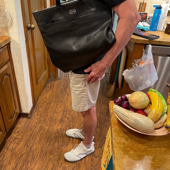 Excellent Condition *Lazaro* Brand Argentina Sleek Black Backpack/Tote - Picture 4 of 10